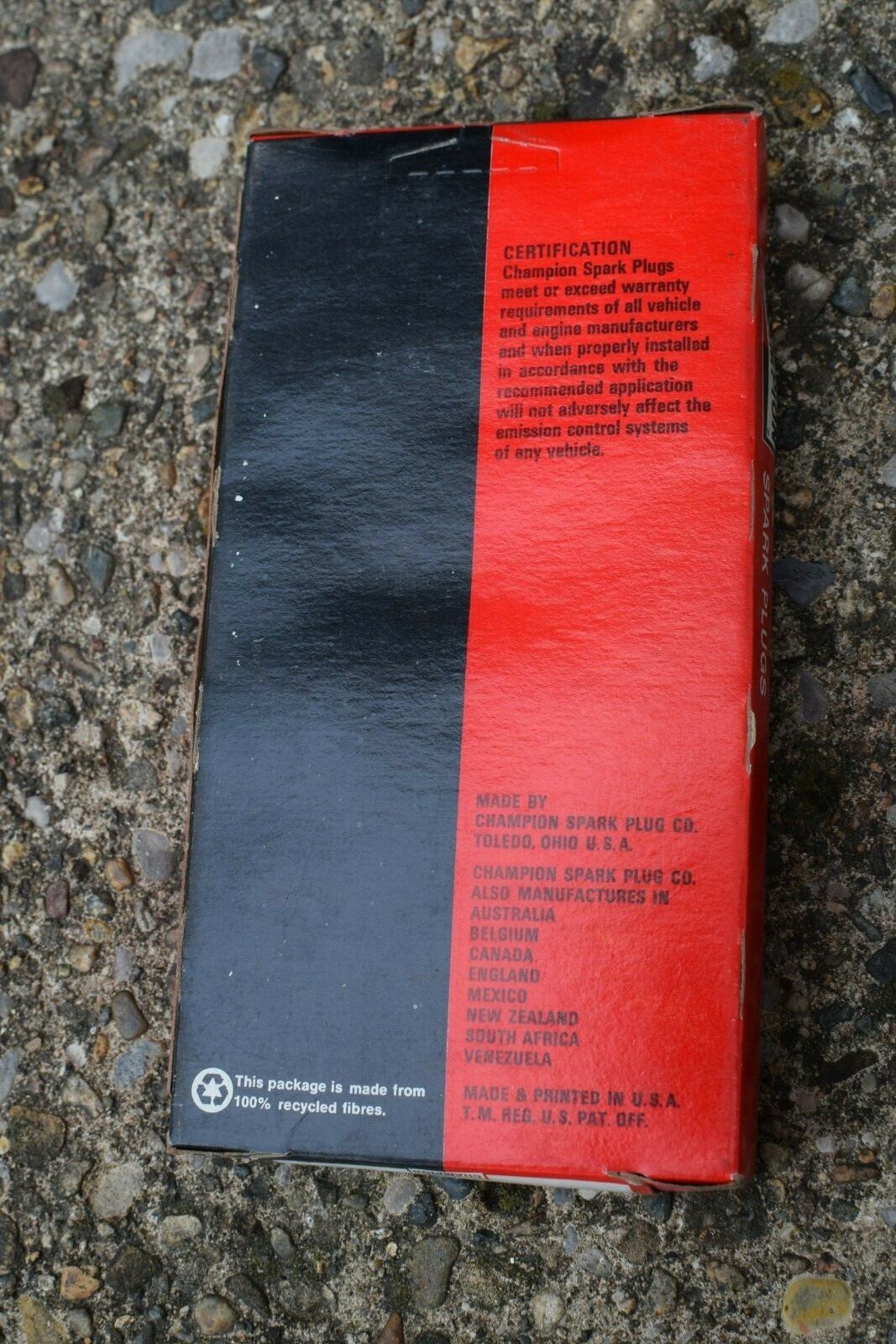 Vintage Champion Spark Plugs RN-9Y 6 Plugs New In Original Box NOS