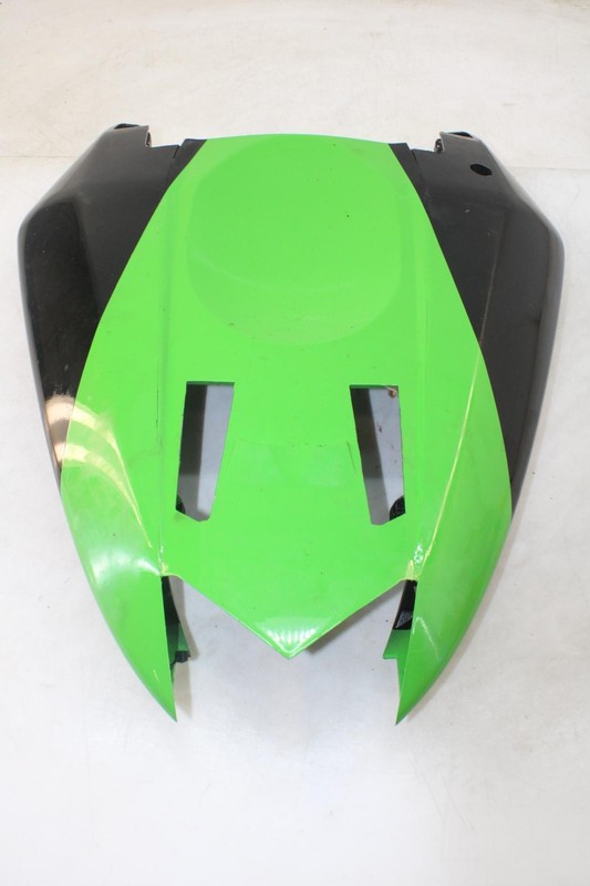 04-05 ZX10R REAR BACK TAIL FAIRING UNDERTAIL PLASTIC BLACK GREEN
