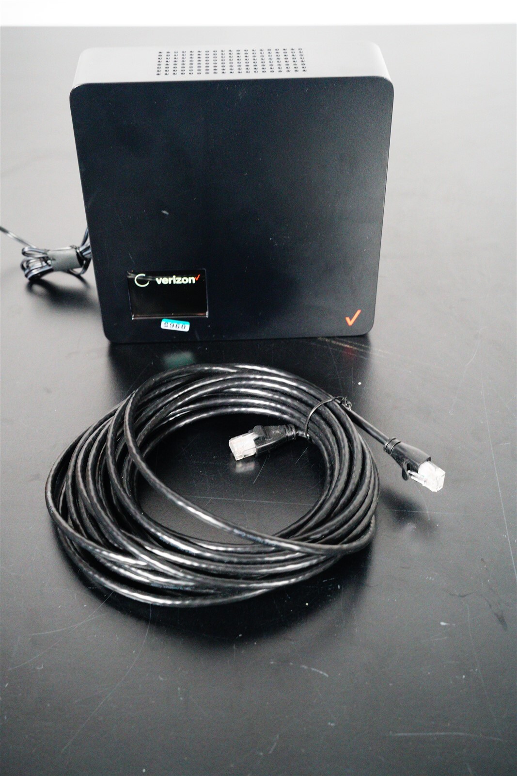 Verizon Wireless 4G LTE Network Extender ASK-SFE116 Cellular