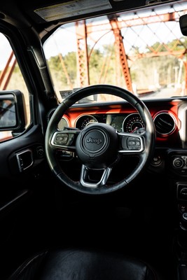 image 9 of interior