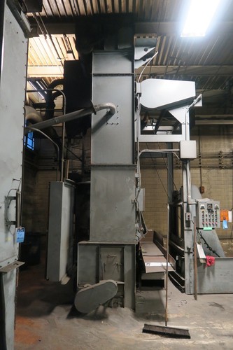 Wheelabrator Rubber Belt Tumblast 7 Super Includes Loader, Unloader