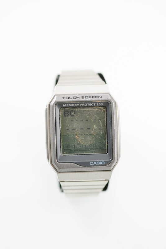 touch watch under 200