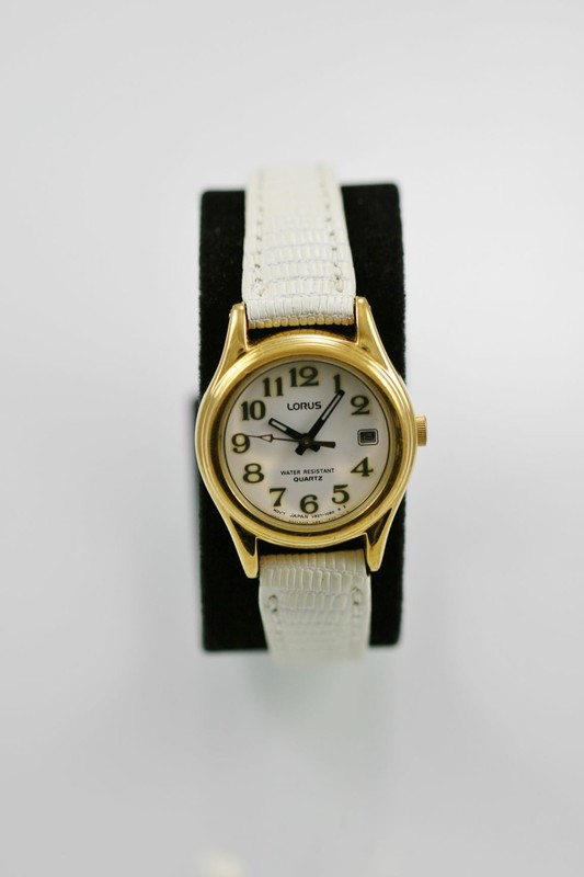 lorus water resistant quartz watch