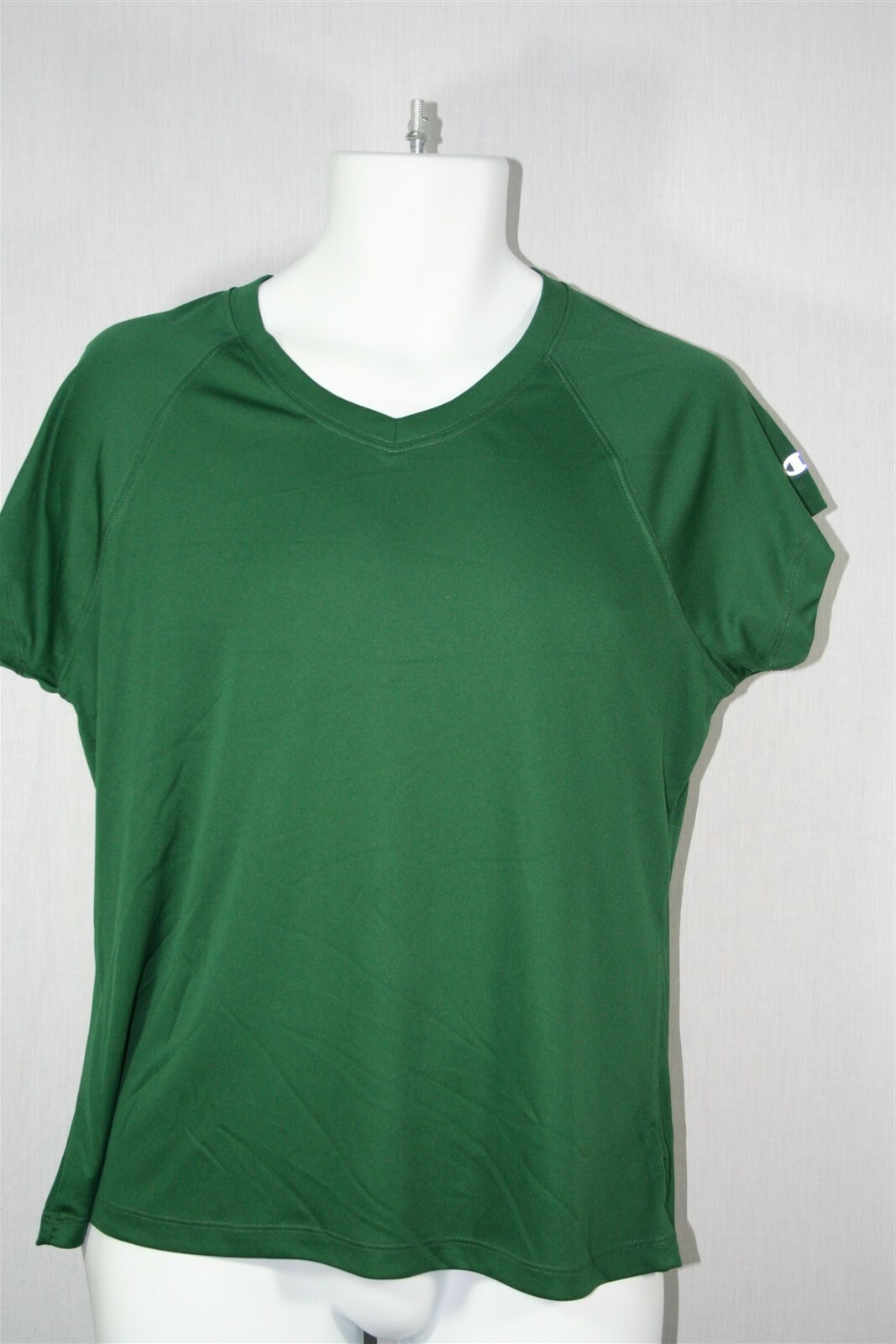 009X07 Champion CW23 Women's V-Neck Double Dry T-Shirt LG 009X07 Champion CW23 Women's V-Neck Double Dry T-Shirt LG