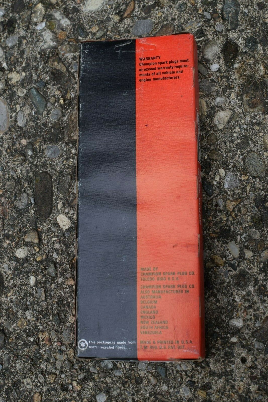 Vintage Champion Spark Plugs F-11Y 8 Plugs New In Original Box NOS