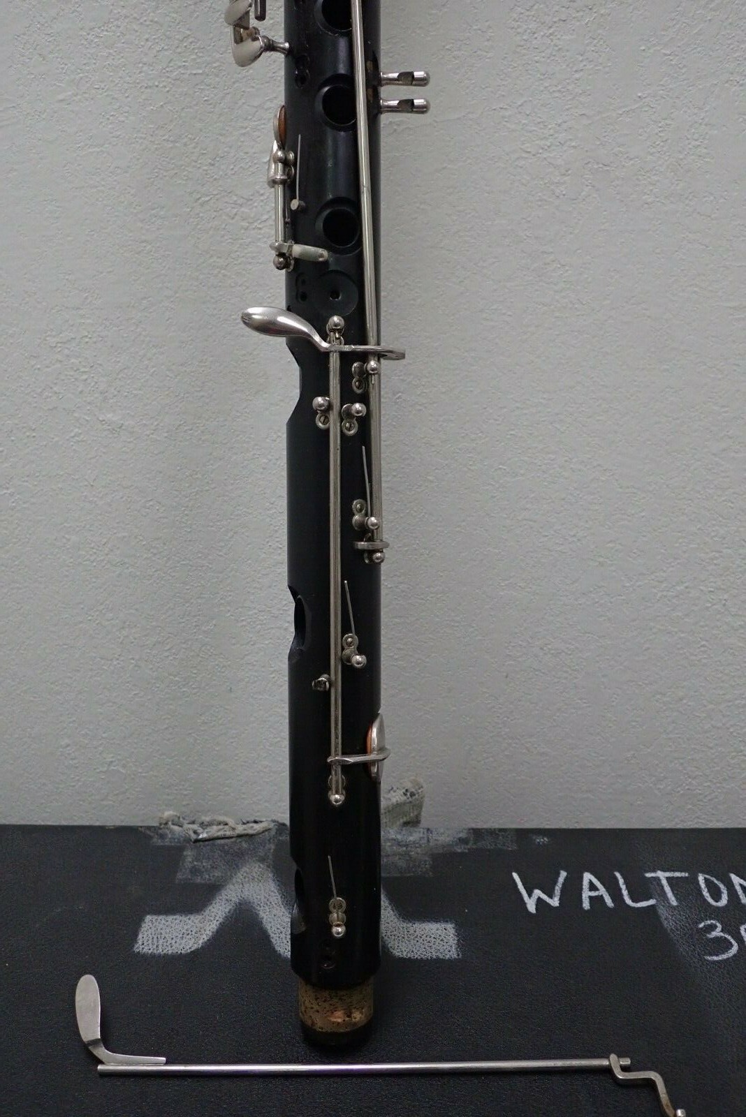 Selmer Bundy USA Bass Clarinet ~ Serial Number 352XX ~ w/ Hardcase