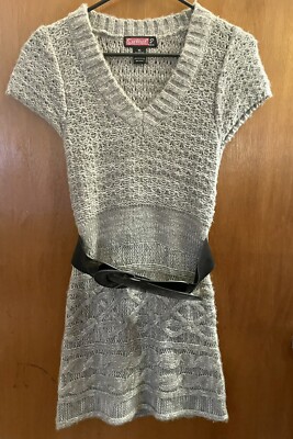 NWOT Say What Y2K Gray Shortsleeve V Neck Belted Blouse Dress Tunic Extra Small
