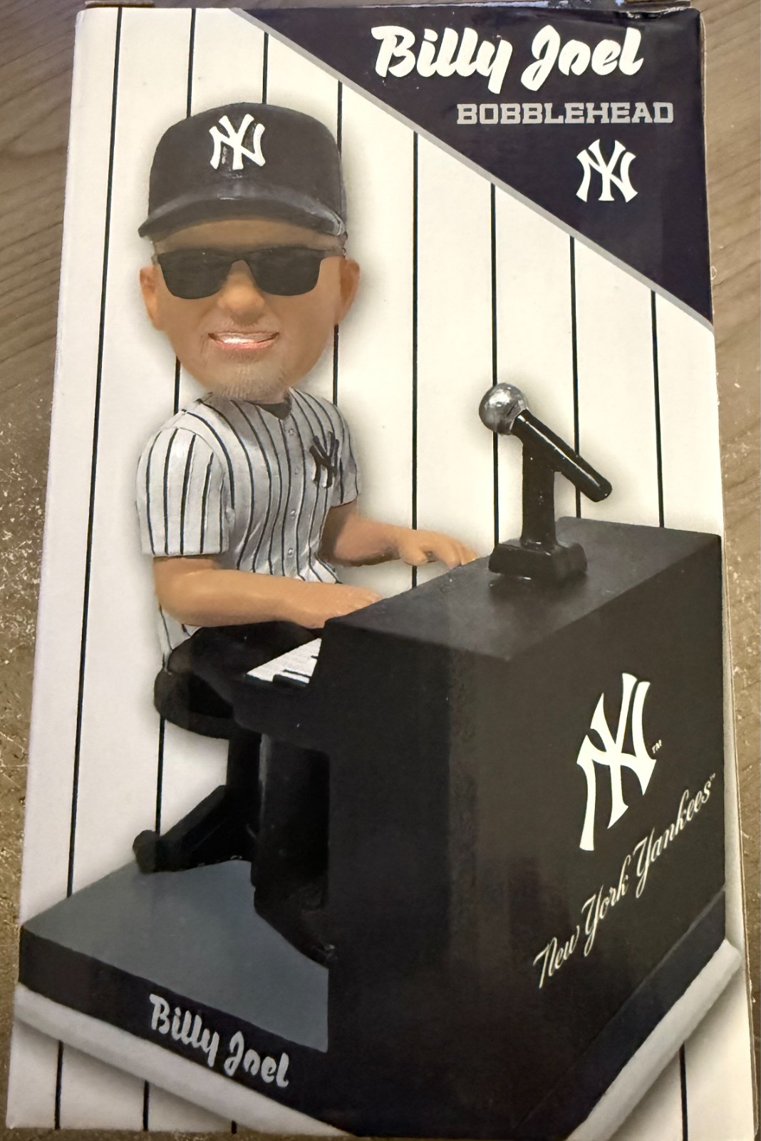 Billy Joel Bobblehead ヤンキース　ボブルヘッド Billy Joel New York Yankees Bobblehead 07/11/25 SGA New In