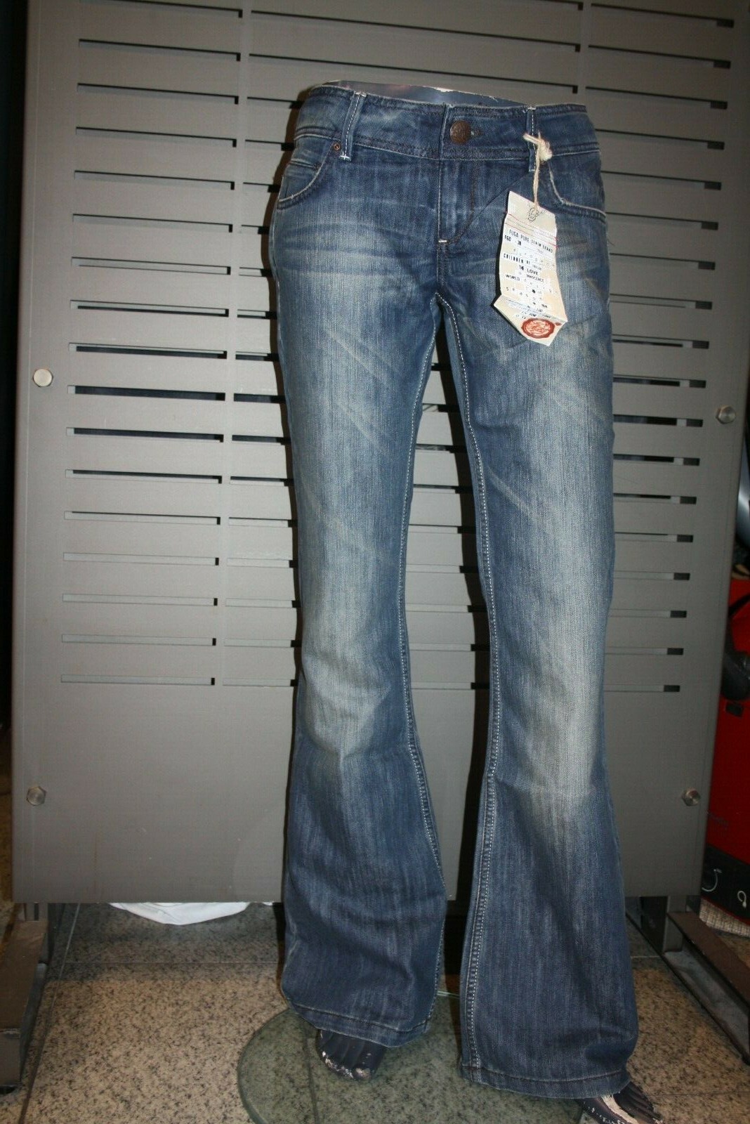 FUGA Jeans Nomad 2744 Women's New Blue Destroyed Vintage New FUGA Jeans Nomad 2744 Women's New Blue Destroyed Vintage New