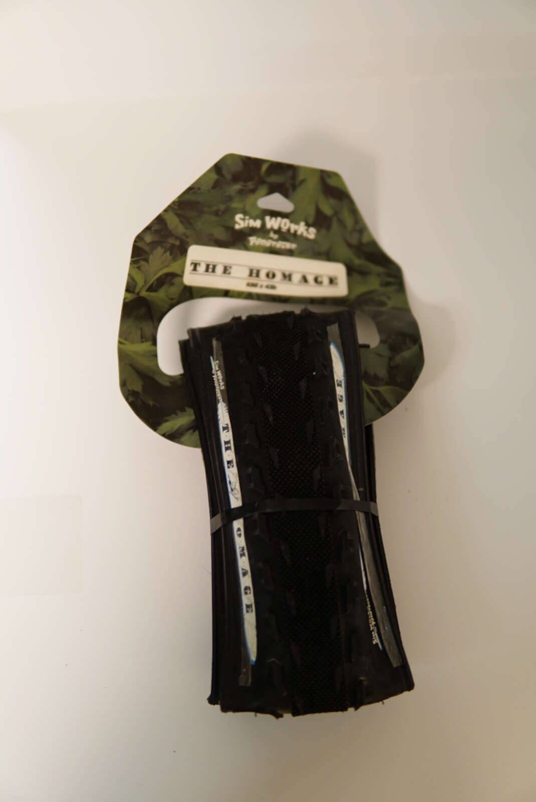 Sim Works by Panaracer The Homage Tire 650x43b - Black