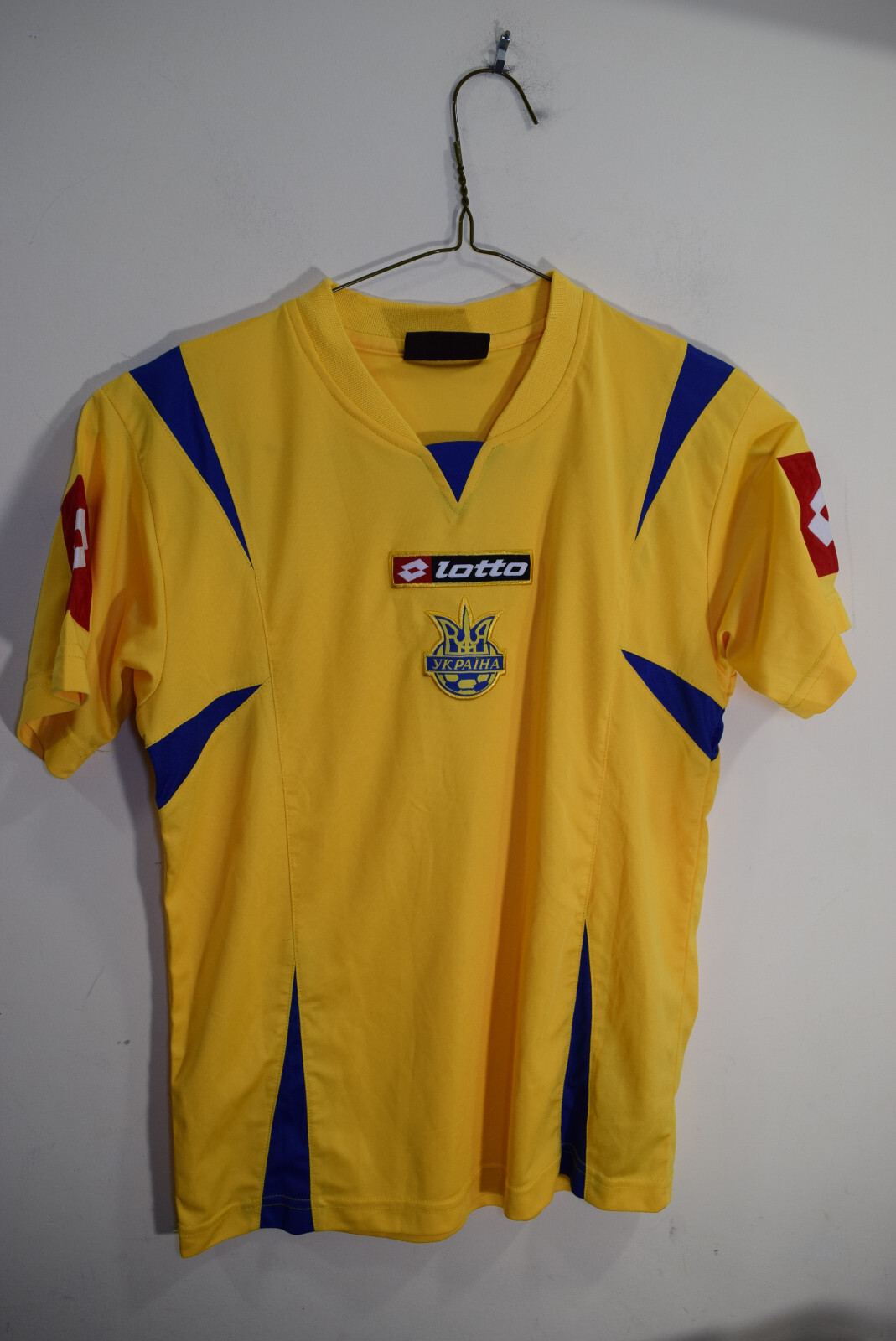 ウクライナ　ユニフォーム　Lotto LOTTO UKRAINE 2006 HOME JERSEY - Soccer Plus