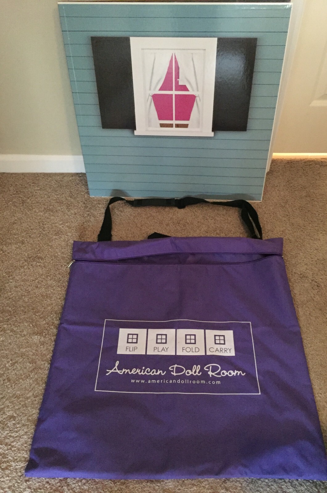 AMERICAN DOLL ROOM- FOLD UP -CARRY -PLAY- GENTLY USED- GOOD CONDITION -BAG INCL