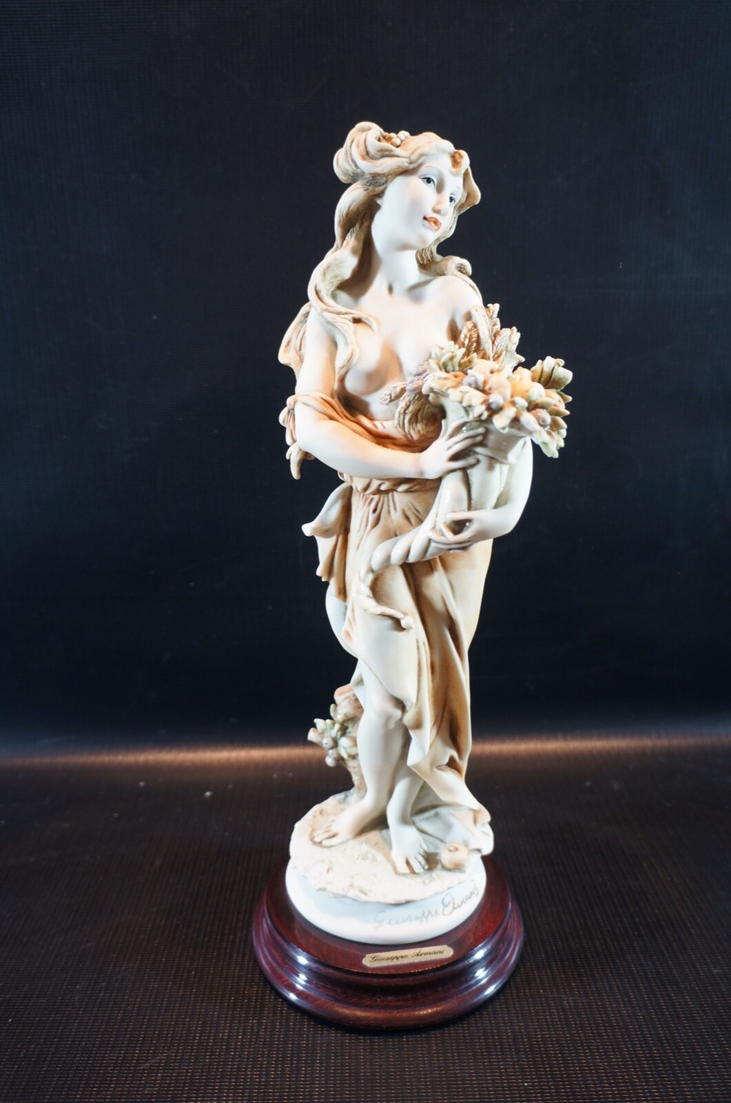 Giuseppe Armani Summer Lady 0182-C With Cornucopia 1992