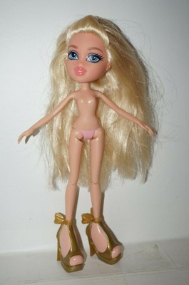 bratz doll blonde hair blue eyes