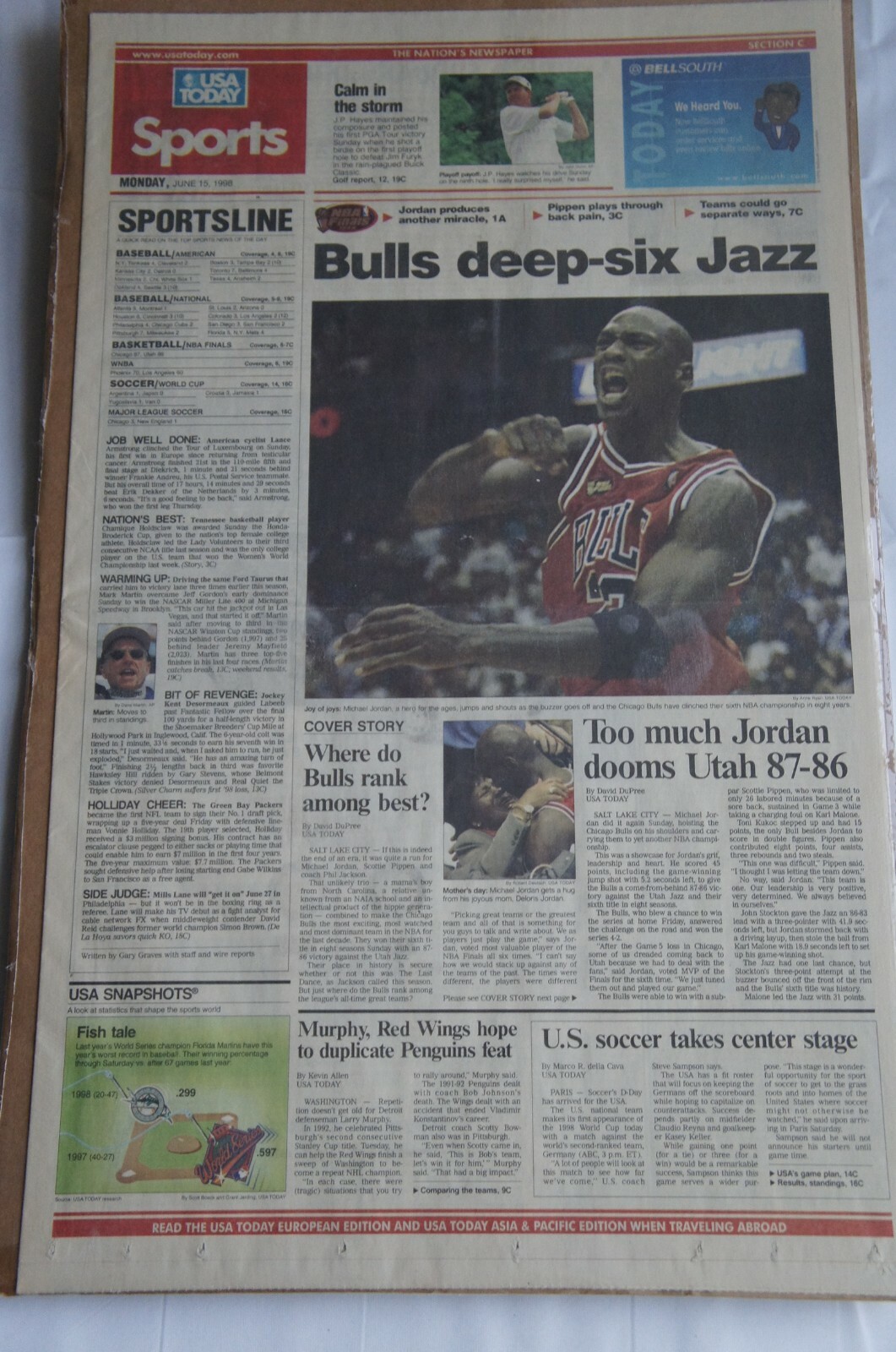 Michael Jordan Chicago Bulls USA Today NBA Final Vintage