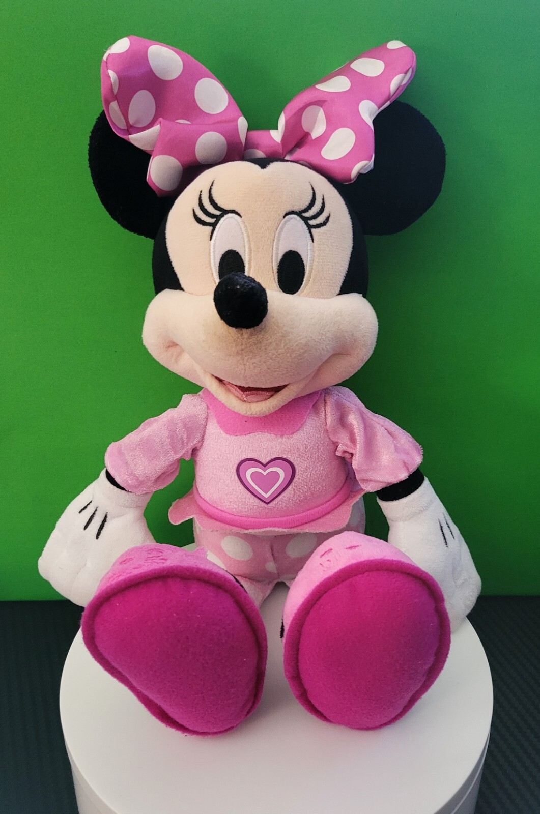 Minnie✌︎('ω'✌︎ )出品 Disney Minnie Mouse Plush Clip on Shoulder Stuffed Toy Tokyo