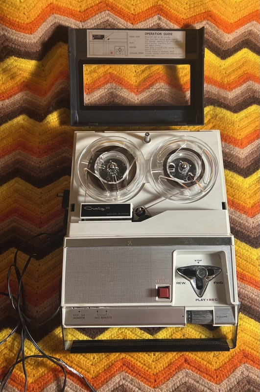 Craig Model 212 Portable Reel To Reel Tape Recorder microphone - Kinda Working!