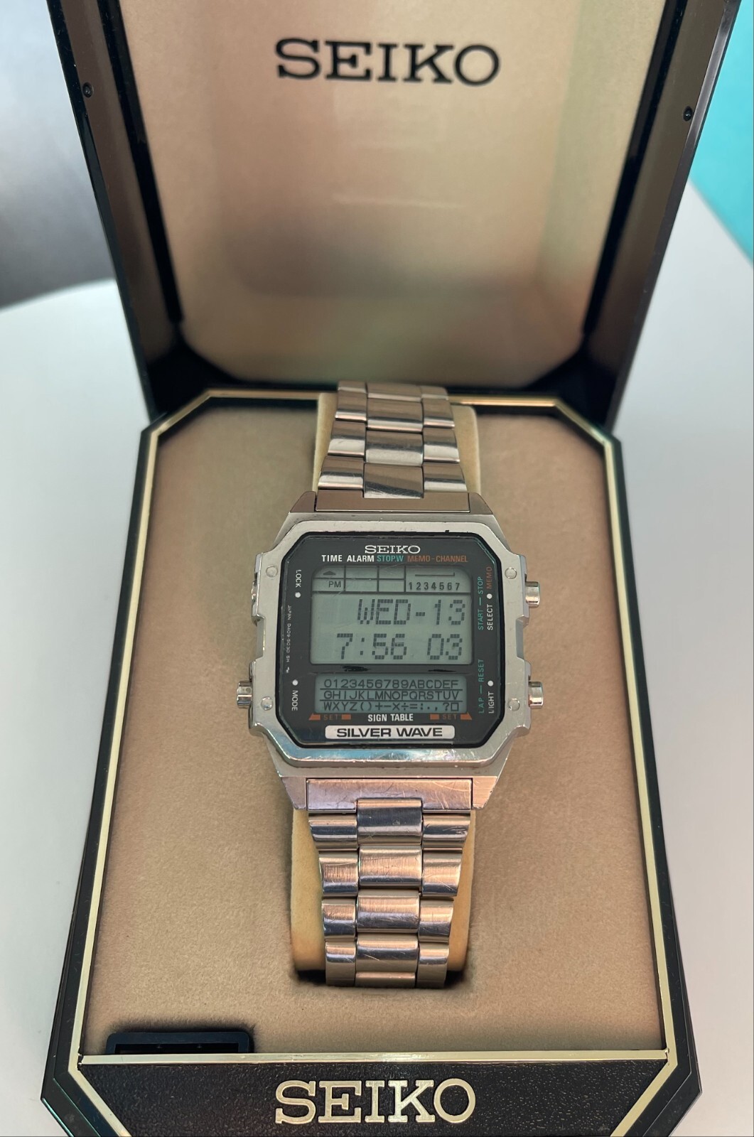 Vintage Seiko D409-5030 Stainless Steel Japan A Seiko Silver Vintage Seiko D409-5030 Stainless Steel Japan A Seiko Silver