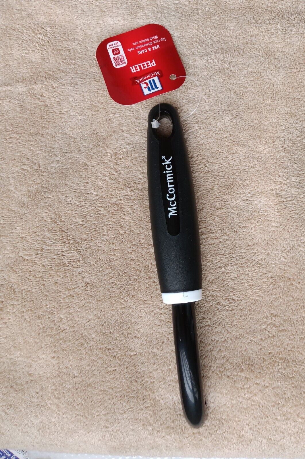 BRAND NEW McCormick VEGETABLE CARROT POTATO PEELER KITCHEN UTENSIL 8-1/8" LONG