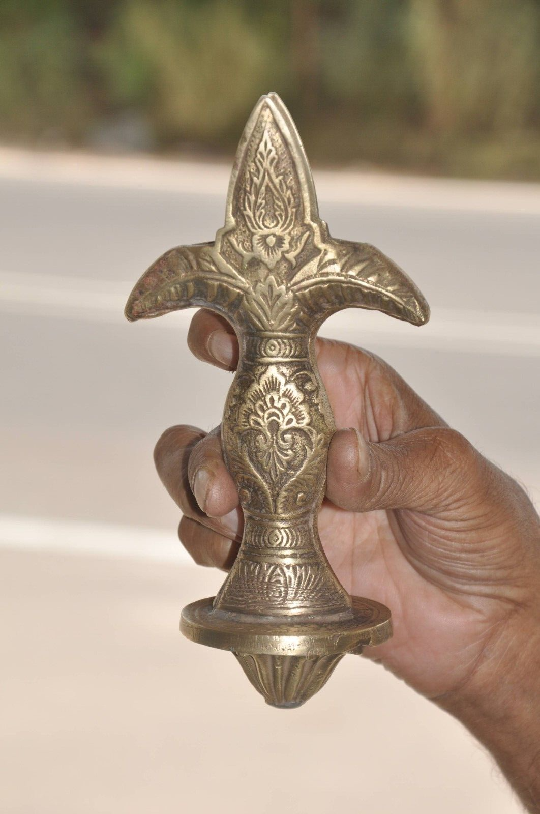 Vintage Inlay Engraved Handcrafted Solid Fine Quality Brass
