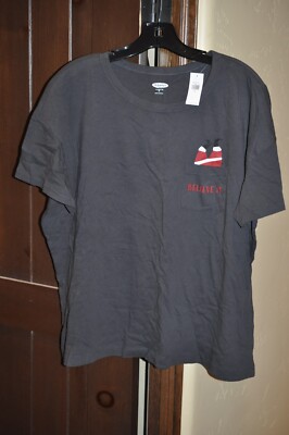 Old Navy Holiday ''Believe It'' Pocket Tee NWT- XL