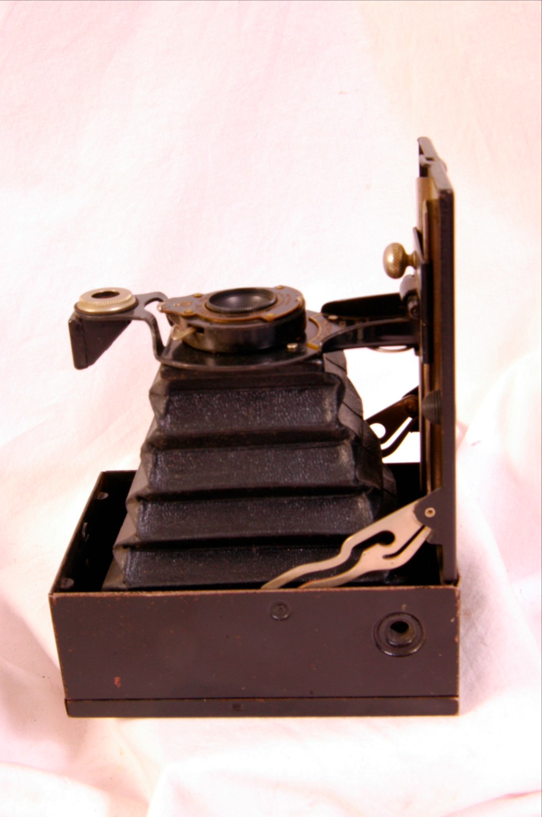 Kodak fim pack #2 folding hawkeye camera