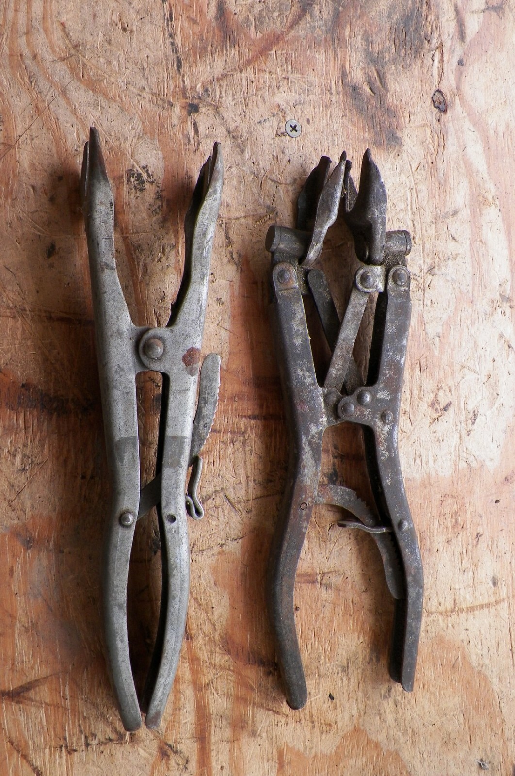 Pair Of Old Valve Spring Compressor Removal Hand Tools Small Engine ...