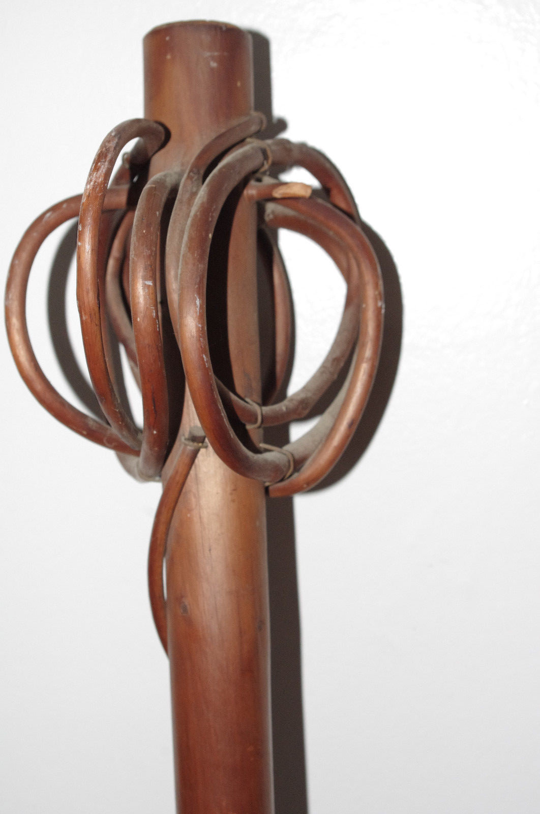 GREAT OLD / ANTIQUE PRIMITIVE FOLK ART CANE / WALKING STICK - UNIQUE