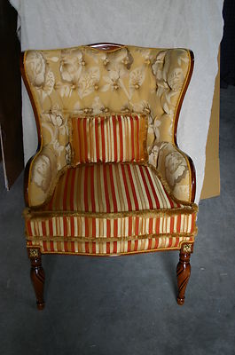 POLTRONA  POLTRONCINA CAMERA DA LETTO UFFICIO  STOFFA DAMASCATA