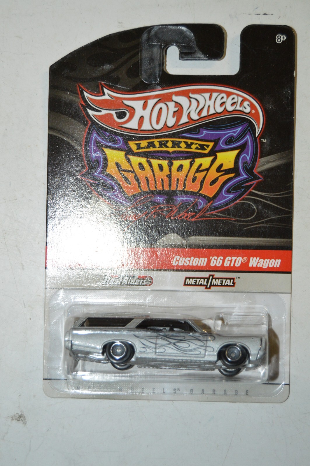 HotWheels DairyDelivery Larry'sGarage 2台 Hot Wheels Larry's Garage Custom '66 GTO Wagon Silver 1:64