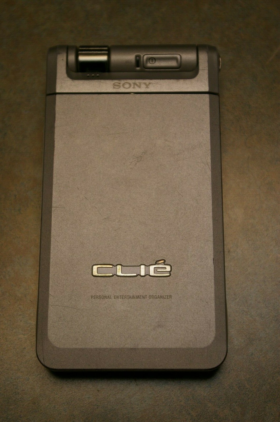 SONY CLIE PEG-NX70V COLOR LCD TOUCHSCREEN MP3 VIDEO PDA ORGANIZER - WORKS