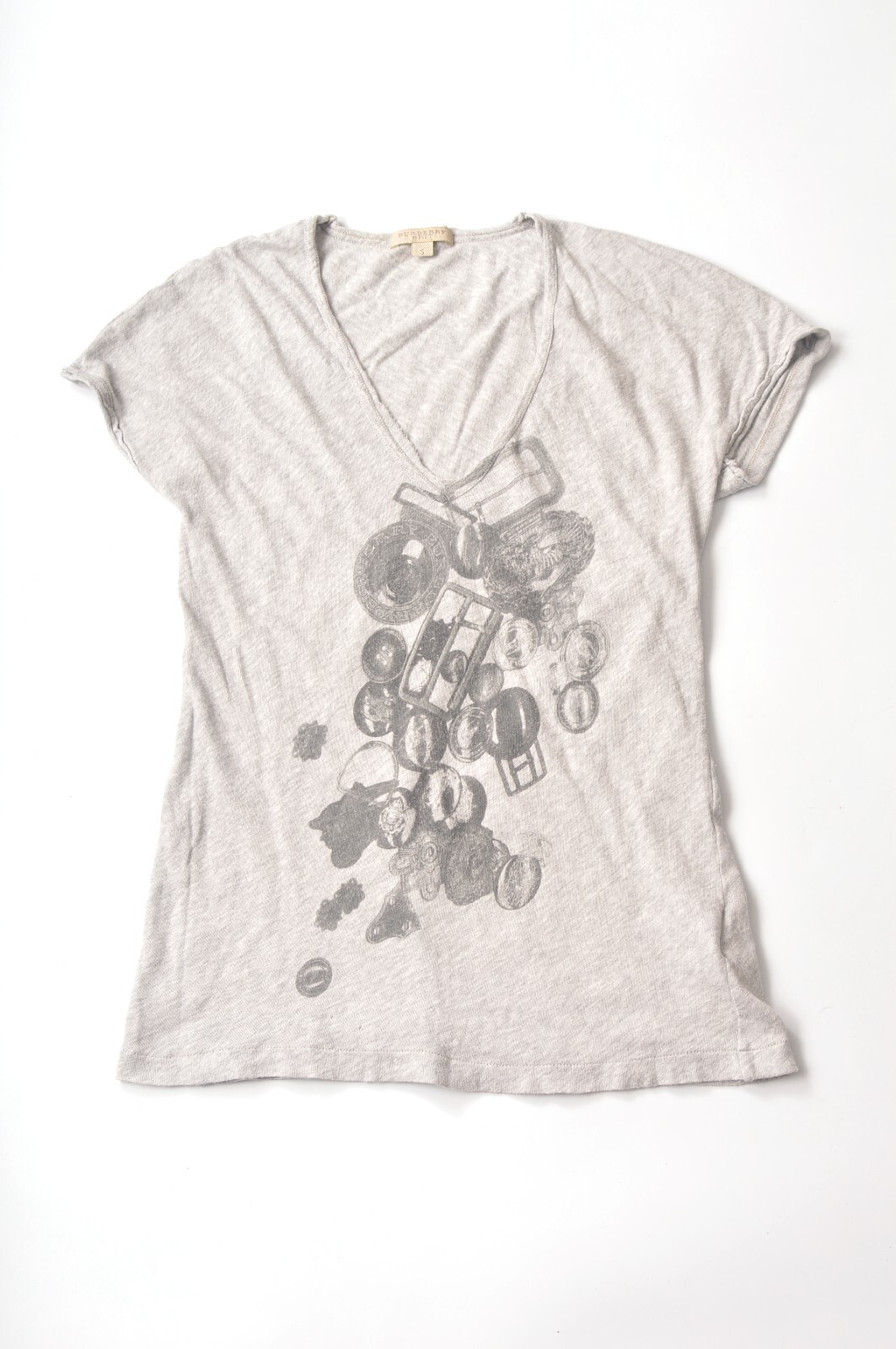 Burberry Brit Womens Big Print Deep V Gray Designer T-Shirt Burberry Brit Womens Big Print Deep V Gray Designer T-Shirt