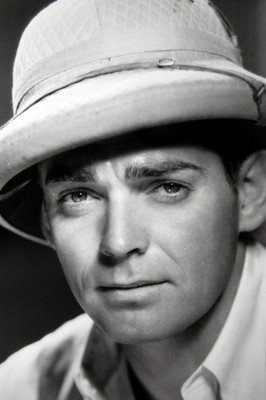 CLARK GABLE – RED DUST – OVERSIZE – 11 x 14 – 1960s REPRO PHOTO – NEAR MINT