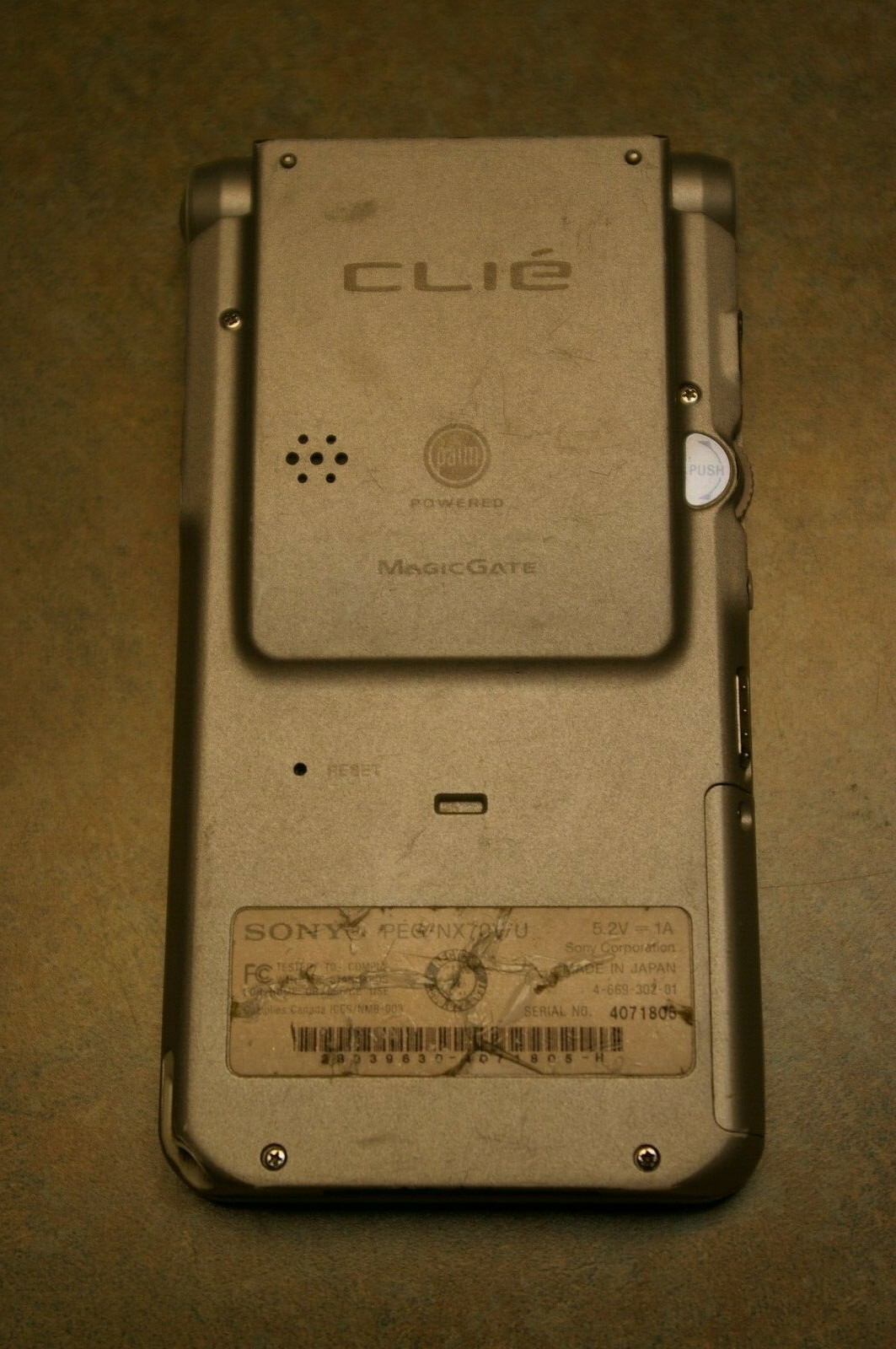 SONY CLIE PEG-NX70V COLOR LCD TOUCHSCREEN MP3 VIDEO PDA ORGANIZER - WORKS