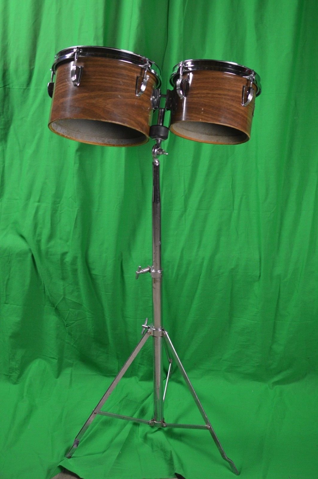 1970's Ludwig Walnut cortex 8