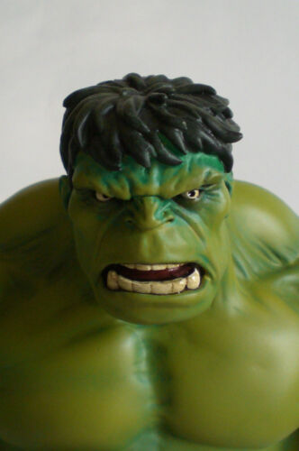 THE INCREDIBLE HULK MARVEL MINI-BUST STATUE 2054/3000 (1998 THE INCREDIBLE HULK MARVEL MINI-BUST STATUE 2054/3000 (1998