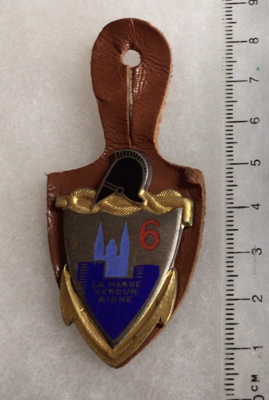 France Genie Militaire - Insigne 6Â° RÃ©Giment Du GÃ©Nie.  Drago 213 Avec Son Cuir