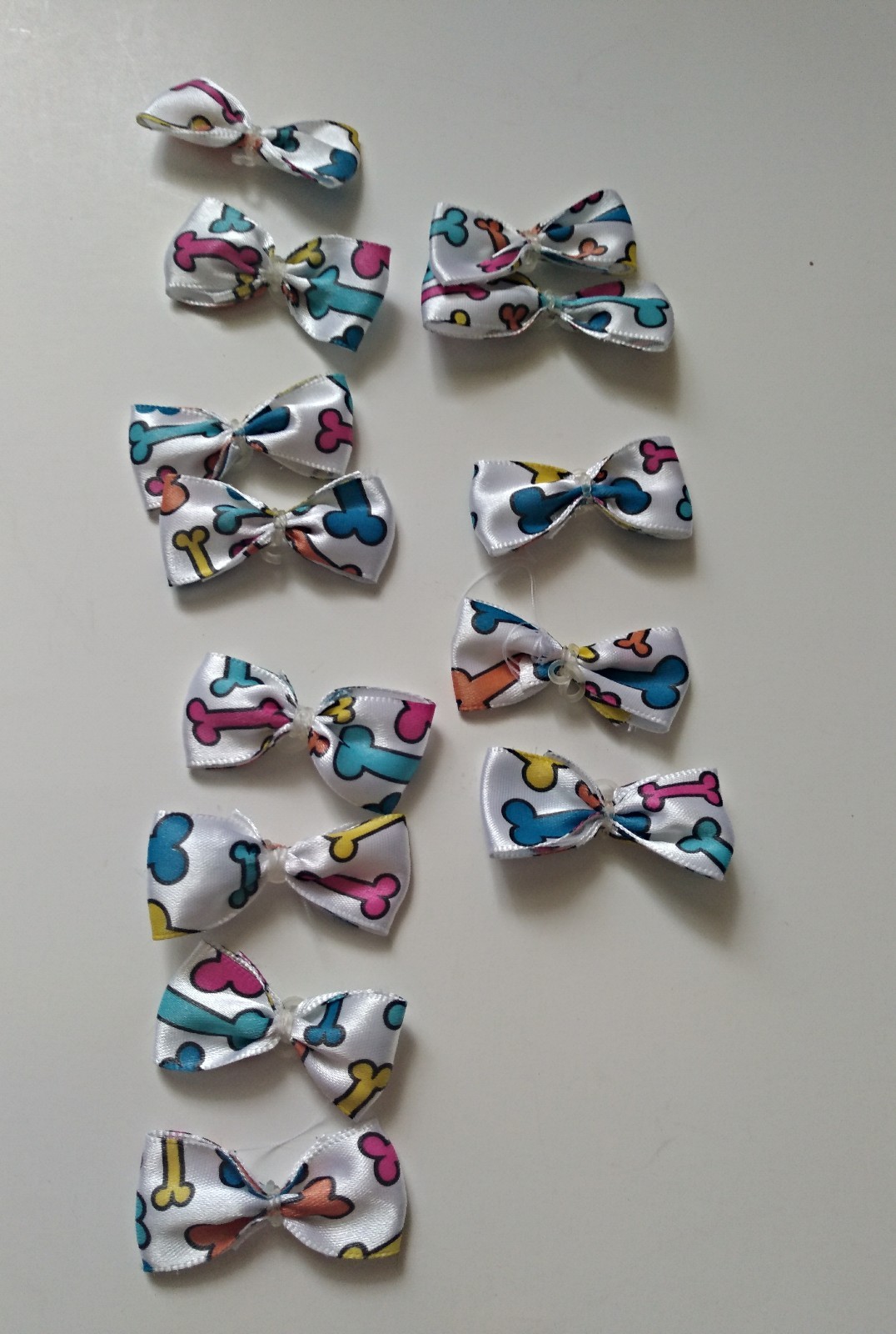 Dog Grooming Groomers Bows Lot of 50 Craft Bows Handmade D.I.Y 400+ Rubber Bands