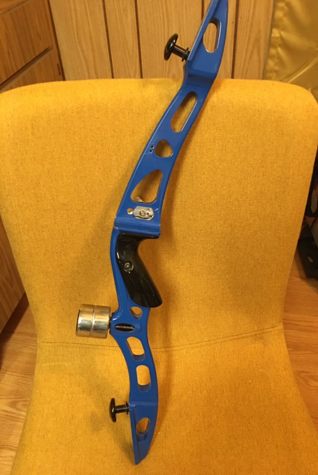 Hoyt Archery полочка
