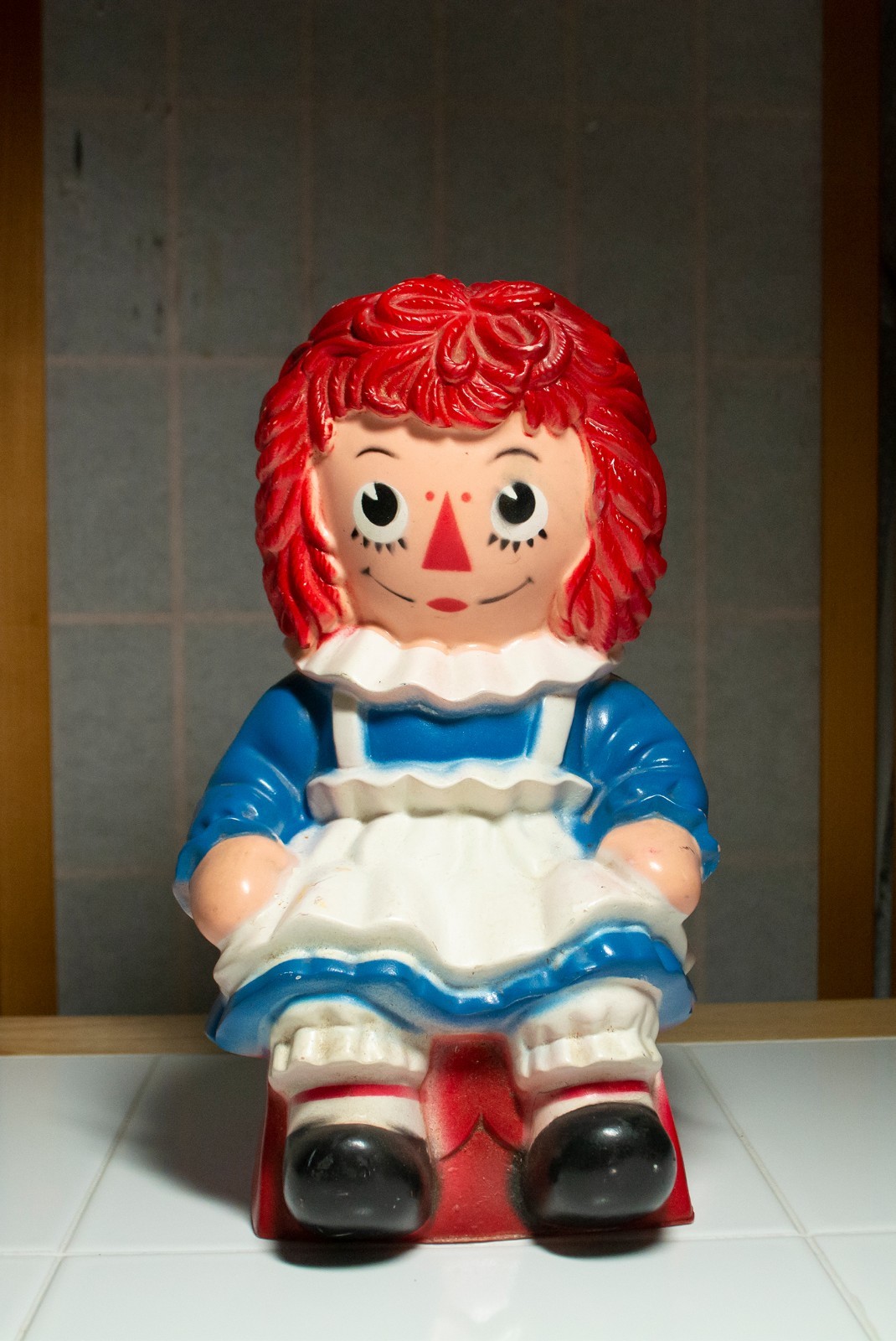 RAGGEDY ANN 1972 Bobbs Merrill Vinyl  Penny Bank