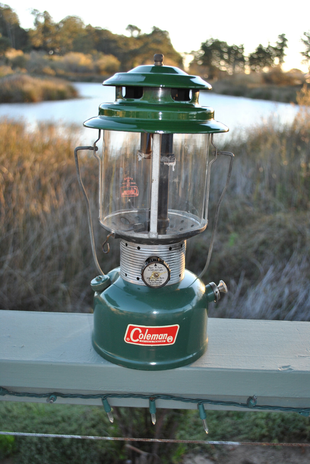 Coleman 220F LanternのeBay公認海外通販｜セカイモン