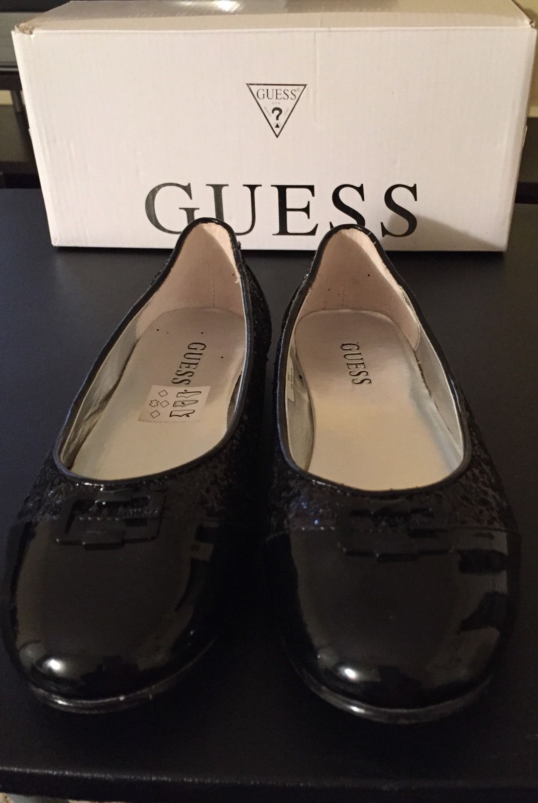 Ropa, zapatos y accesorios para niños GUESS