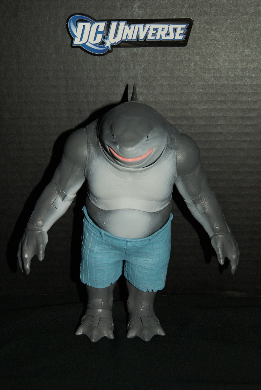 DC MULTIVERSE KING SHARK フィギュア King Shark Action Figure McFarlane DC Multiverse Gold Label