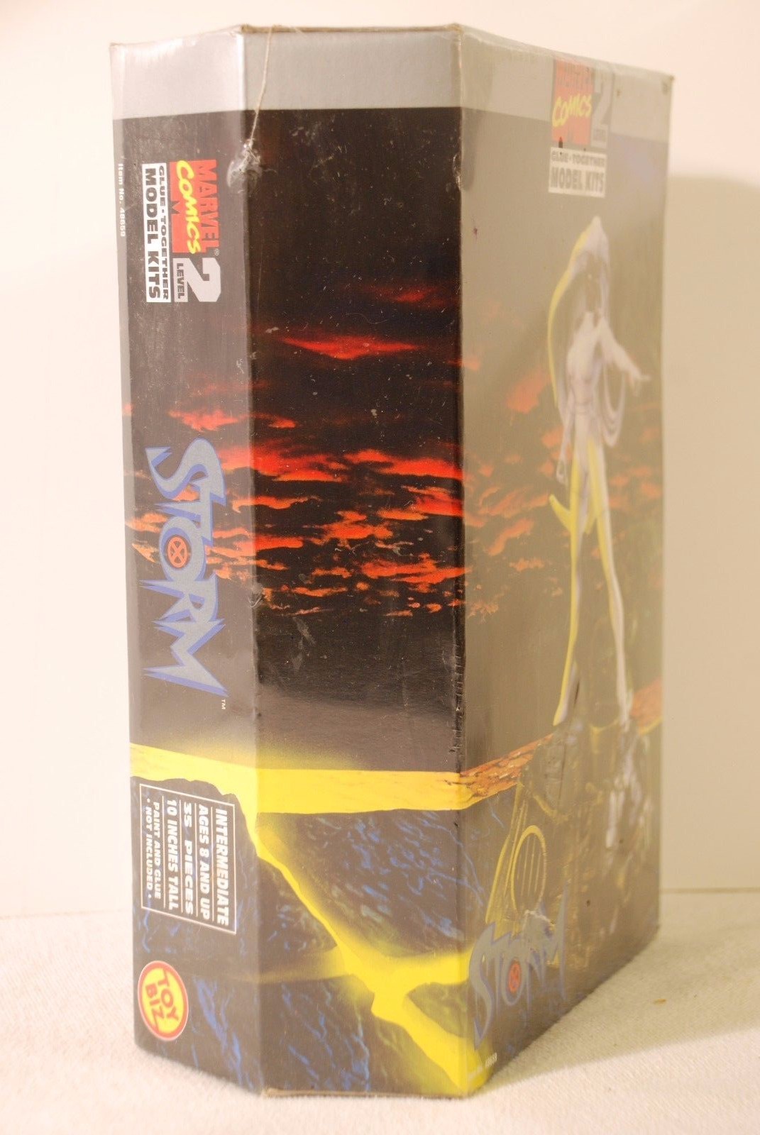 STORM X-Men Marvel  Comics Level 2  Collectible Glue Together Model Kits X-Men