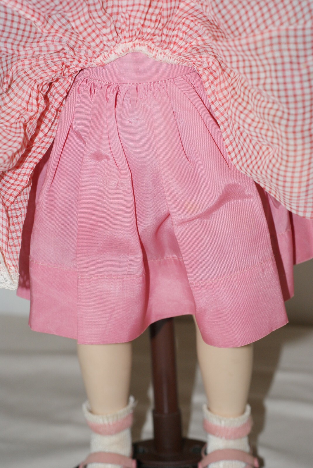 GORGEOUS! Vintage 18