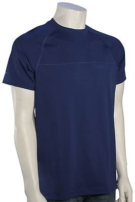 

Футболка Under Armour с солнцезащитным кремом — Blackout Navy — Новинка, Blues