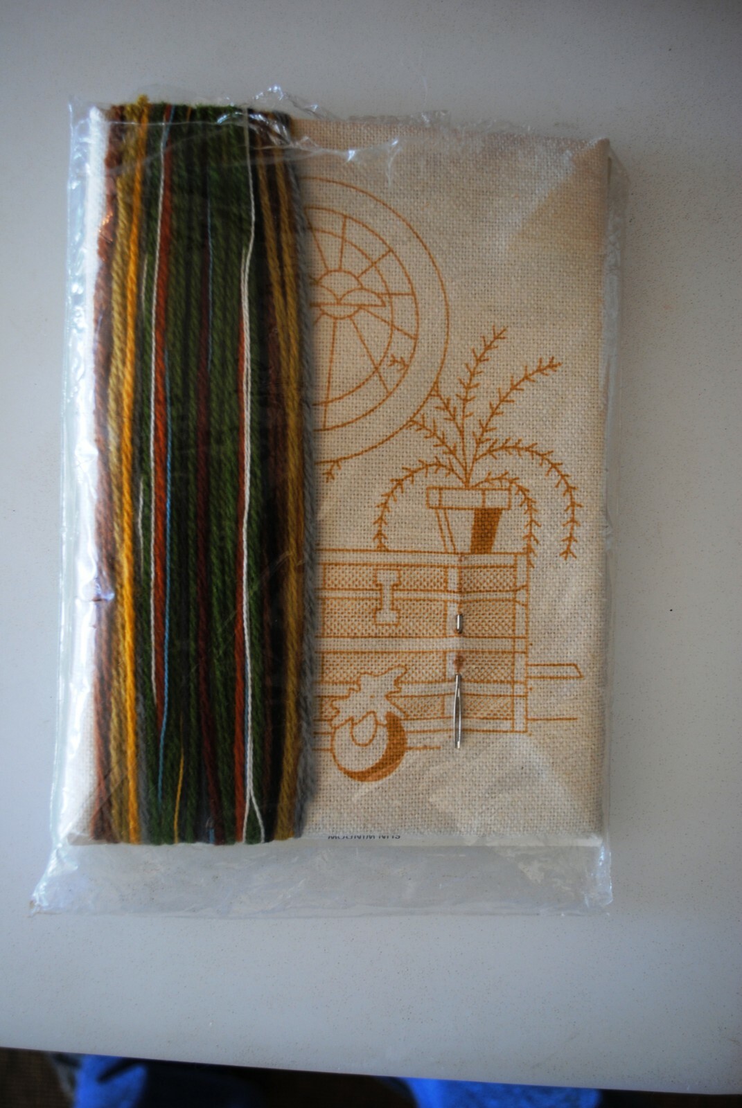 Vtg Embroidery Kit Sunset 1979 Jiffy Stitchery SUN WINDOW 294 open unused kit