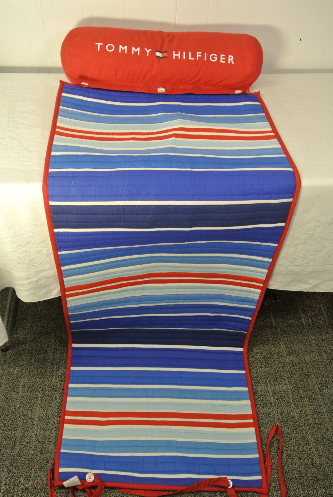 TOMMY HILFIGER BEACH Roll MAT Pad PILLOW SHOULDER STRAP Blanket Red White Blue