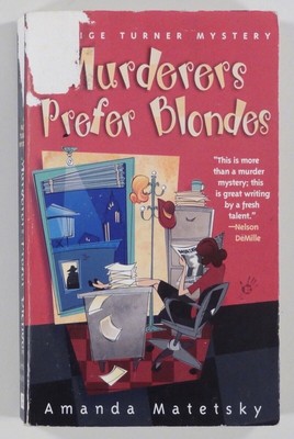 2003 Amanda Matetsky MURDERERS PREFER BLONDES Paige Turner mystery PB ex-lib