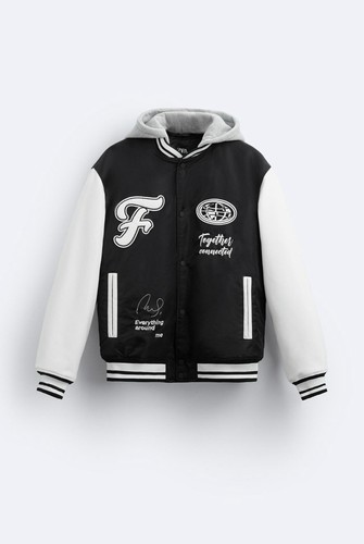 zara jacket men Size L New 3833/400 with combined patches